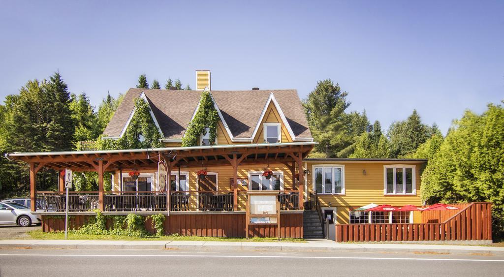 Auberge Au Soleil Levant Piopolis Exterior foto